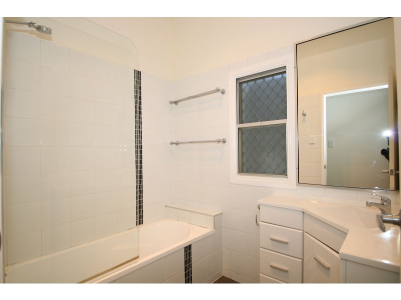 22 Cavell Street, East Toowoomba QLD 4350