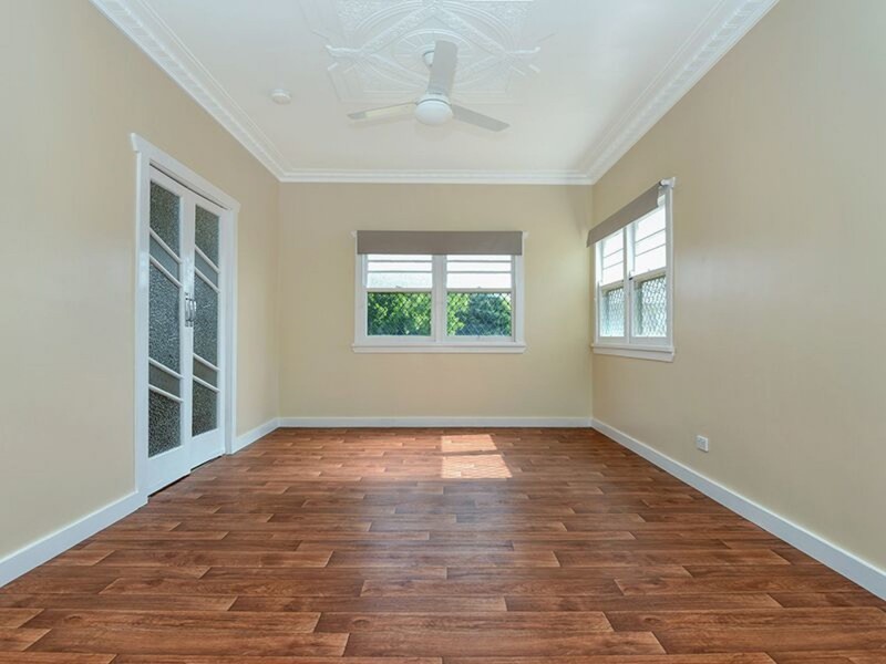 300 Bridge Street, Newtown QLD 4350