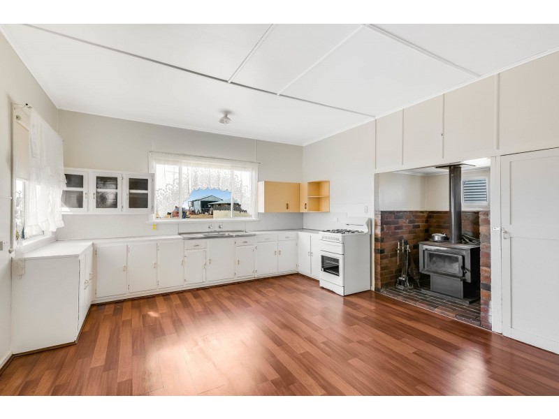 74 Palmer Road, Greenmount East QLD 4359