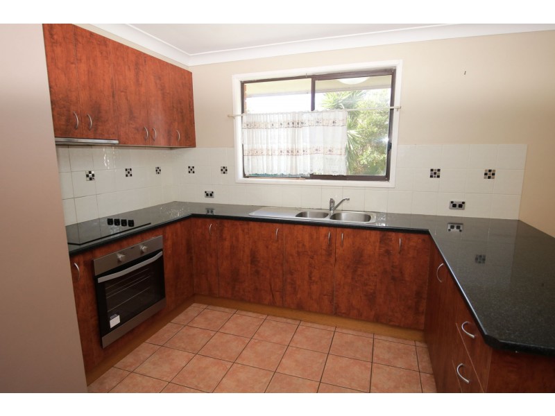 41 Jennifer Crescent, Darling Heights QLD 4350