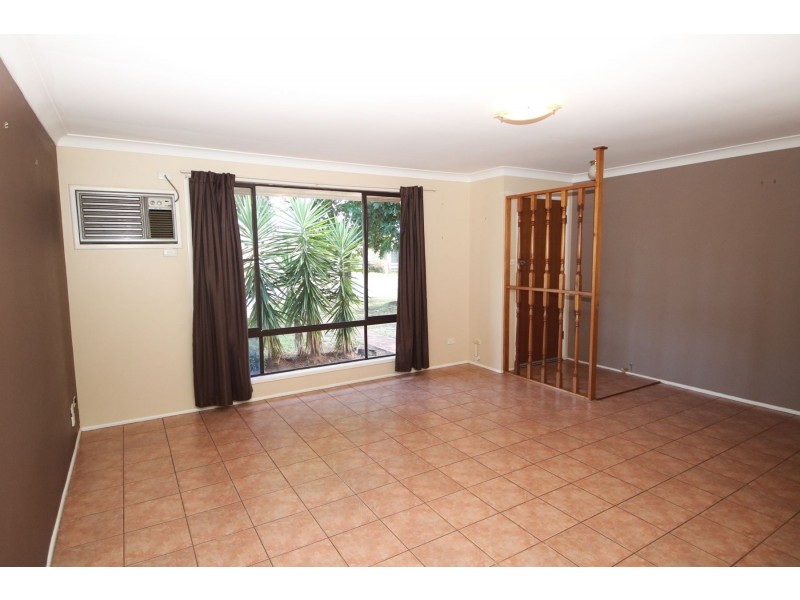 41 Jennifer Crescent, Darling Heights QLD 4350