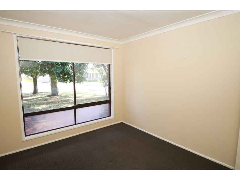 41 Jennifer Crescent, Darling Heights QLD 4350