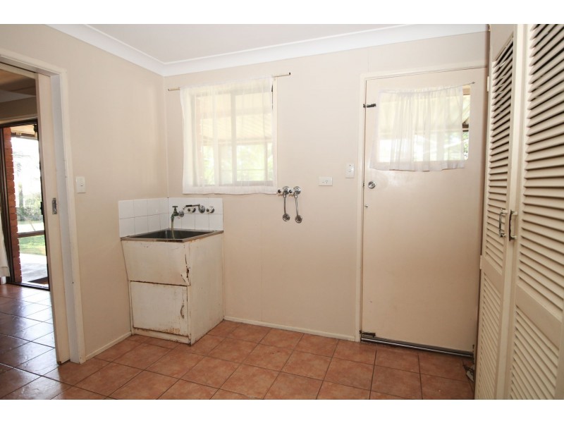 41 Jennifer Crescent, Darling Heights QLD 4350