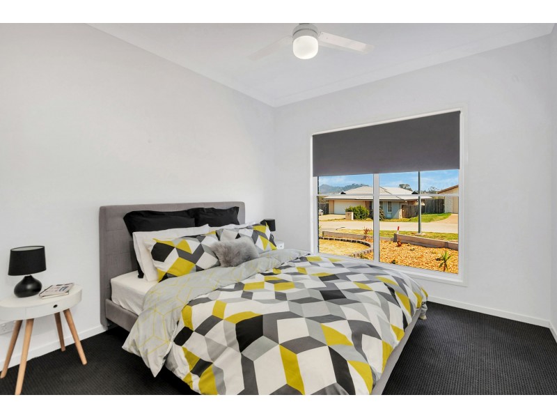 40 Taragon Street, Glenvale QLD 4350