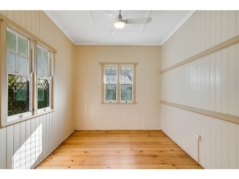 2B Cumming Street, North Toowoomba QLD 4350