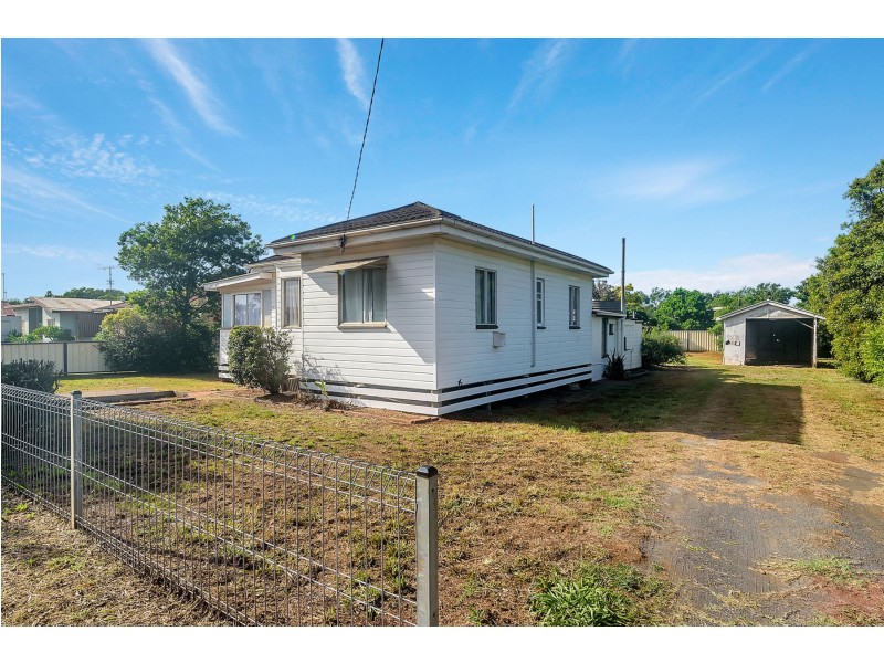 22 Glenvale Road, Harristown QLD 4350