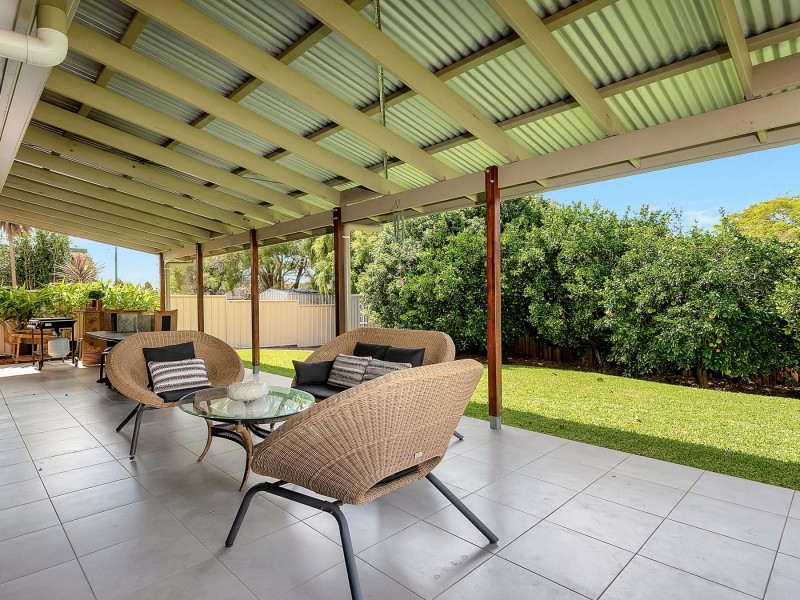 6 Lupin Court, Centenary Heights QLD 4350