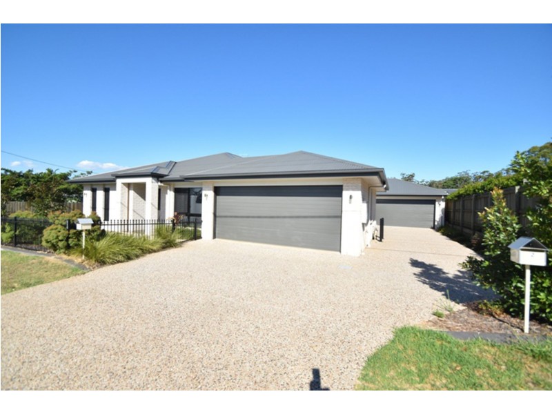 2/412A Mackenzie Street, Middle Ridge QLD 4350