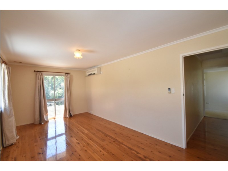 29 Alford Street, Mount Lofty QLD 4350