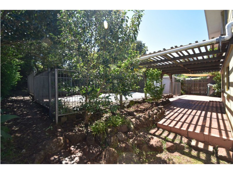 29 Alford Street, Mount Lofty QLD 4350