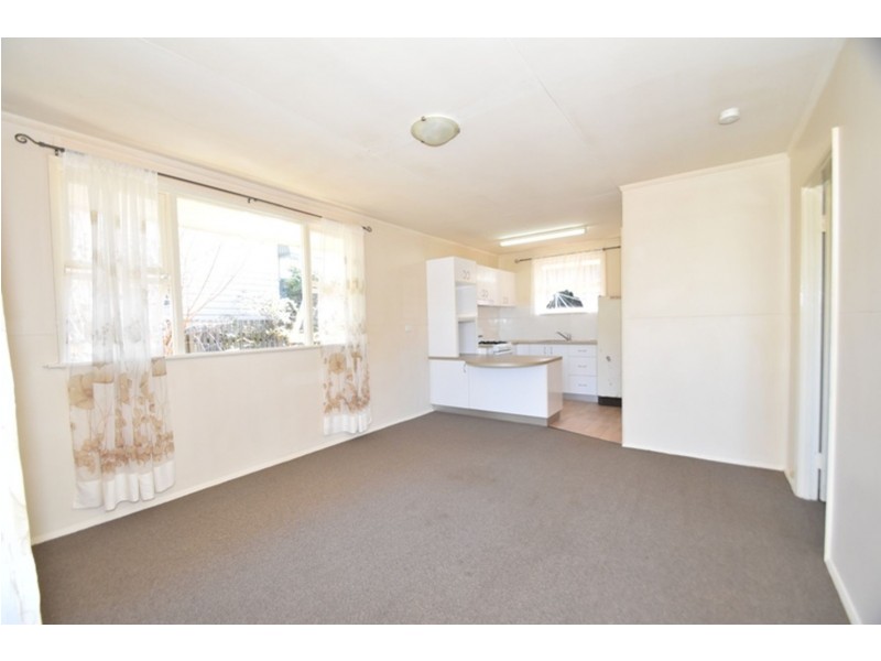 3/4A Burns Street, East Toowoomba QLD 4350