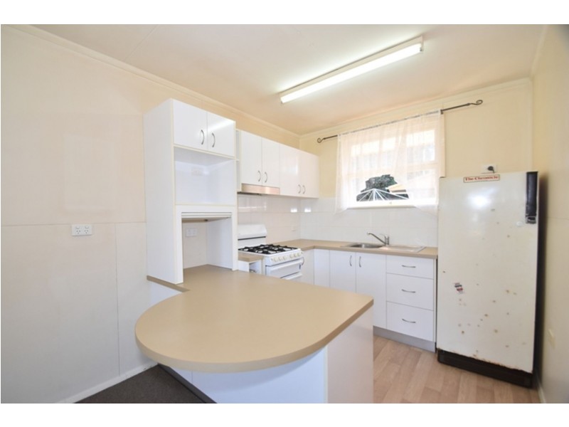 3/4A Burns Street, East Toowoomba QLD 4350