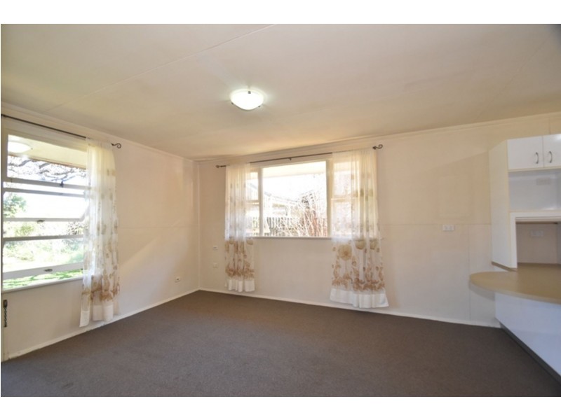 3/4A Burns Street, East Toowoomba QLD 4350