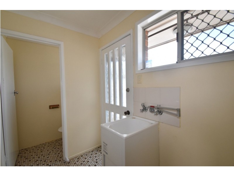 1/24A Warwick Street, Harristown QLD 4350