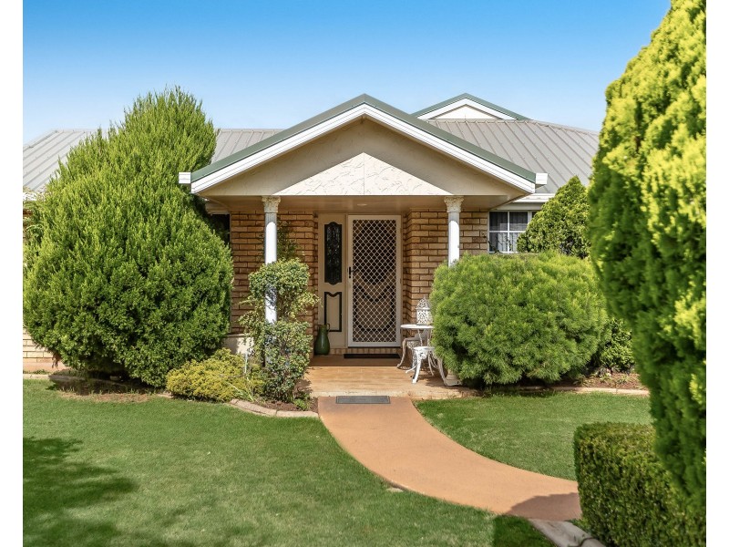 14 Box Street, Rangeville QLD 4350