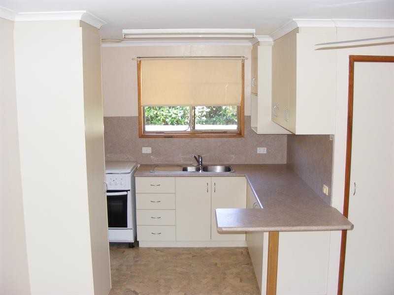 1/38 Crotty Street, Centenary Heights QLD 4350