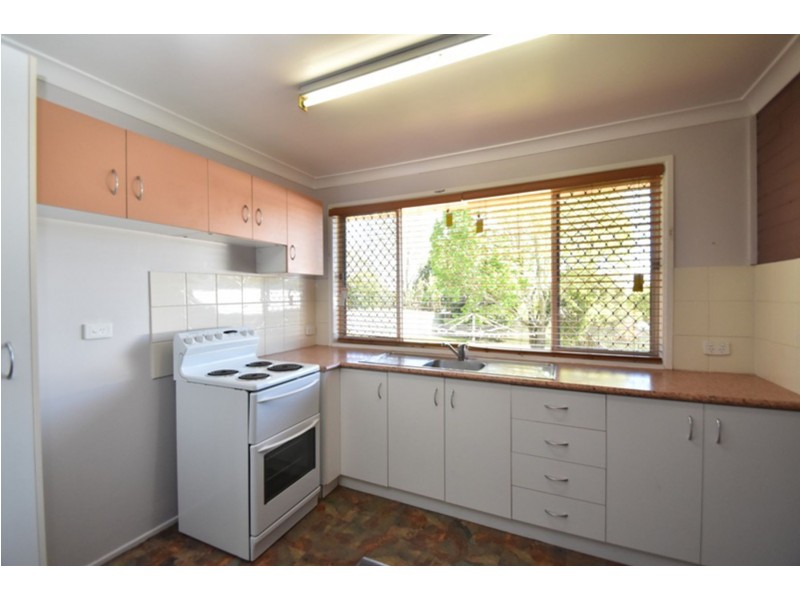 2/203 Bridge Street, North Toowoomba QLD 4350