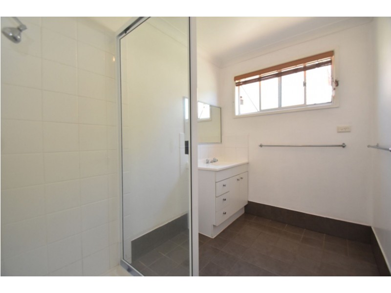 2/203 Bridge Street, North Toowoomba QLD 4350