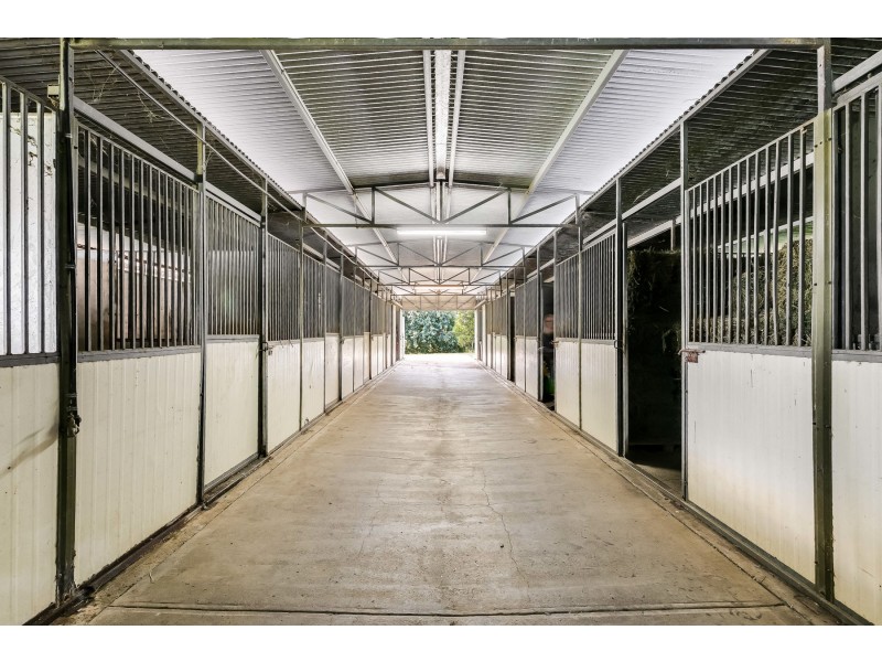 5 Waldron Road, Hatton Vale QLD 4341