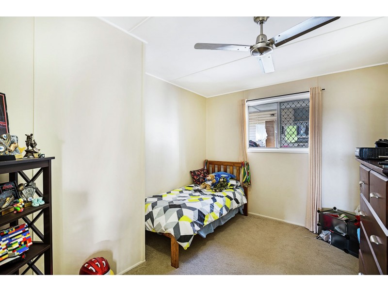 2 Gladstone Street, Newtown QLD 4350