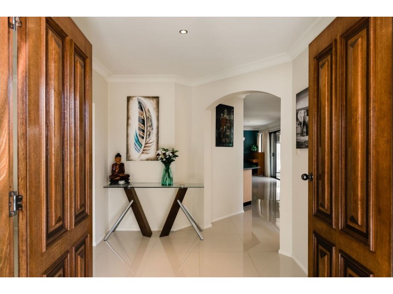 14 Jake Court, Middle Ridge QLD 4350