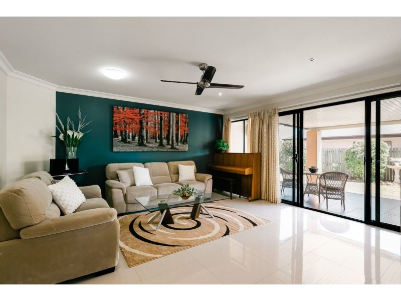 14 Jake Court, Middle Ridge QLD 4350