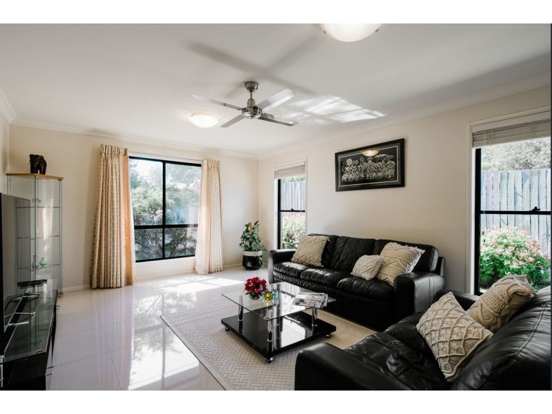 14 Jake Court, Middle Ridge QLD 4350