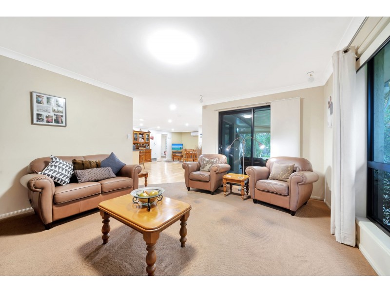 2 Ibis Crescent, Highfields QLD 4352