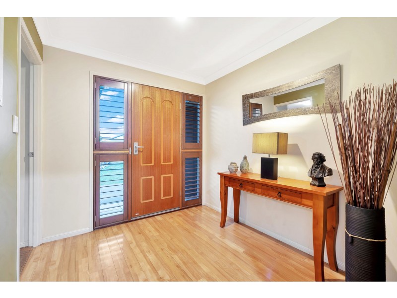 2 Ibis Crescent, Highfields QLD 4352