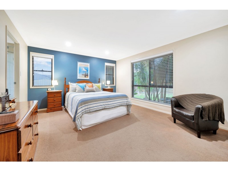 2 Ibis Crescent, Highfields QLD 4352