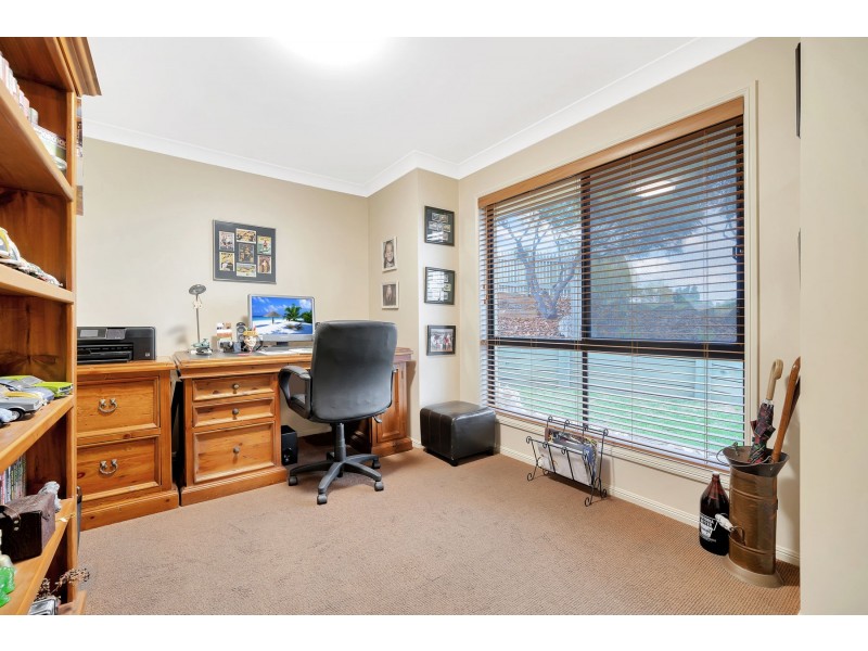 2 Ibis Crescent, Highfields QLD 4352