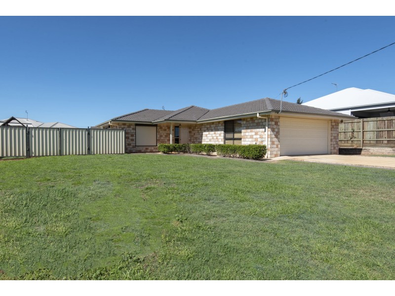 300 Ramsay Street, Middle Ridge QLD 4350