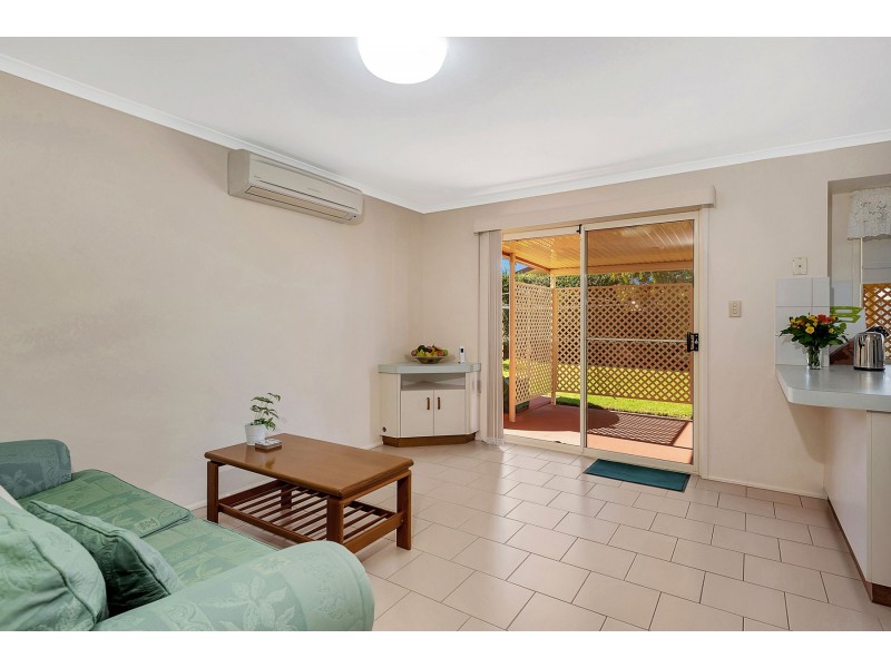 20 Black Court, Wilsonton QLD 4350