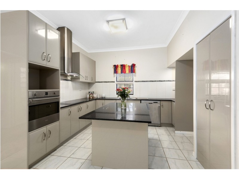 191 Spring Street, Middle Ridge QLD 4350