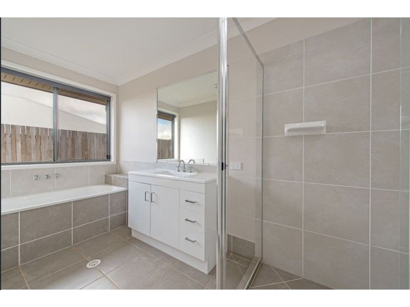 7 Heron Court, Kleinton QLD 4352