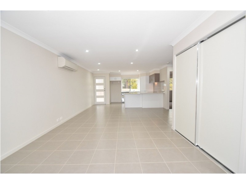 4/28 Swallow Court, Newtown QLD 4350