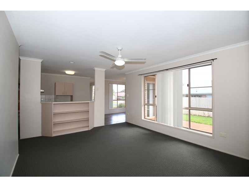 15 Shamrock Court, Middle Ridge QLD 4350