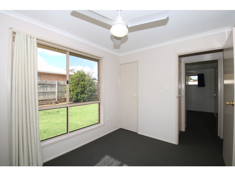 15 Shamrock Court, Middle Ridge QLD 4350