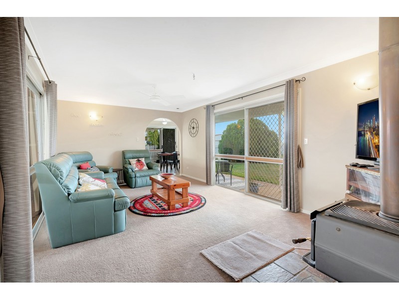 42 Moller Road, Greenmount East QLD 4359