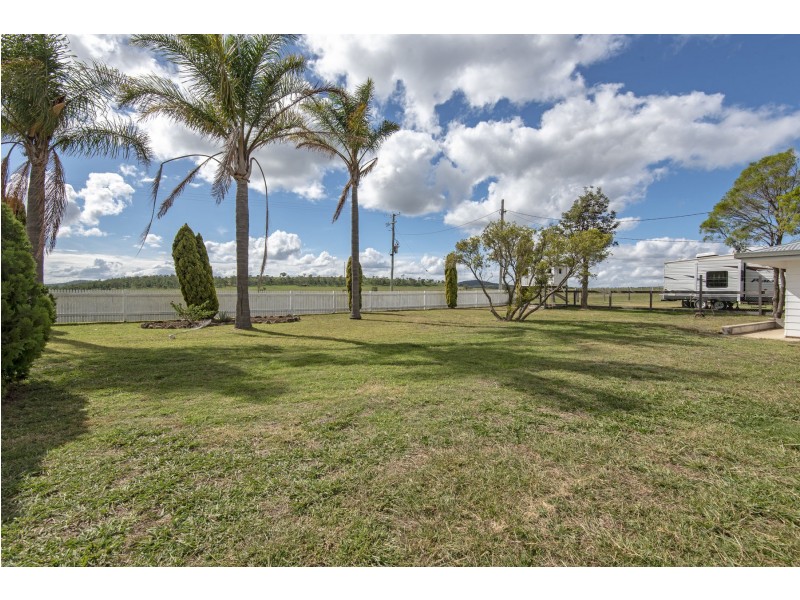 42 Moller Road, Greenmount East QLD 4359