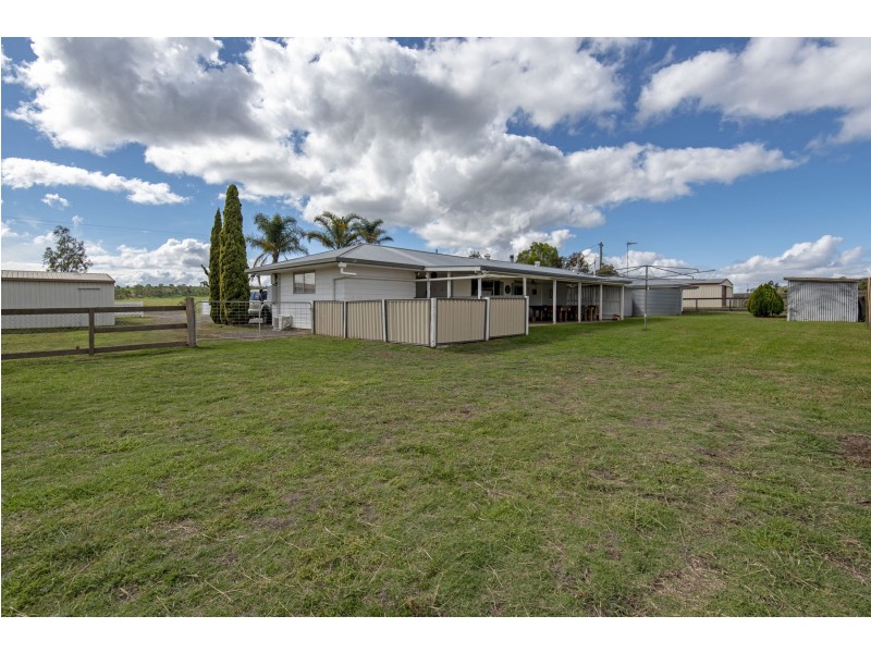 42 Moller Road, Greenmount East QLD 4359