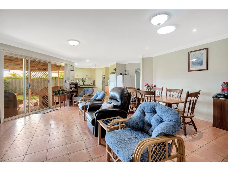 3 Holt Street, Middle Ridge QLD 4350