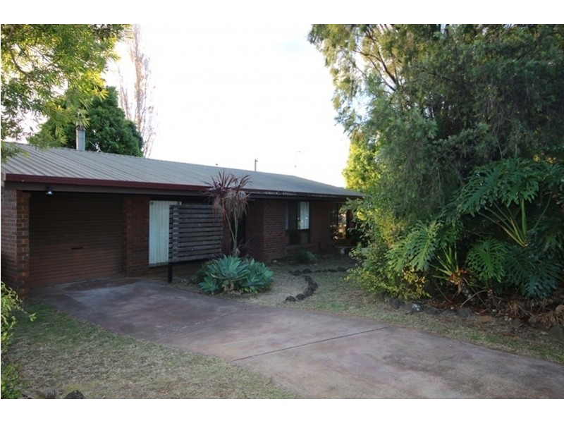 3 Winstanley Court, Newtown QLD 4350