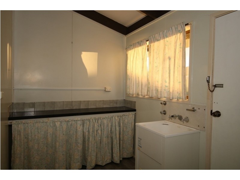 3 Winstanley Court, Newtown QLD 4350