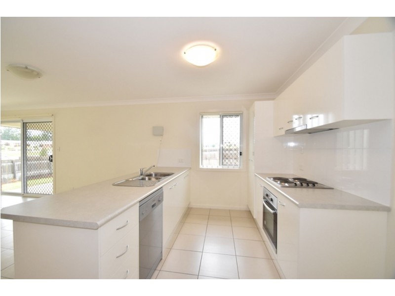 1a Sweeney Street, Kearneys Spring QLD 4350