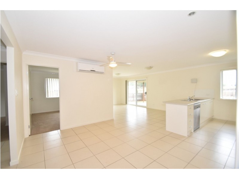 1a Sweeney Street, Kearneys Spring QLD 4350