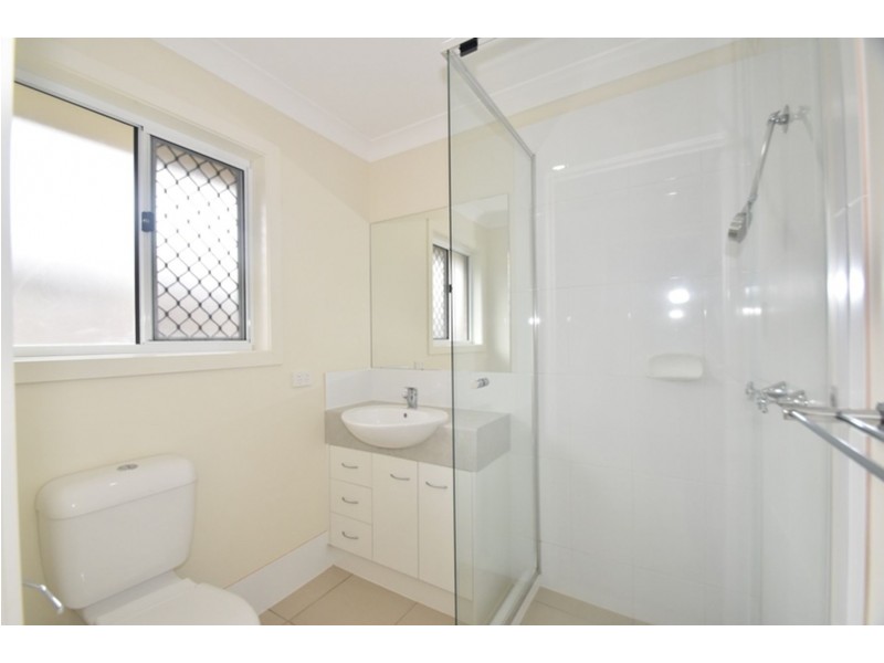 1a Sweeney Street, Kearneys Spring QLD 4350