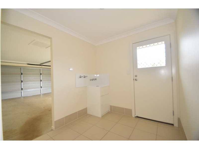 1a Sweeney Street, Kearneys Spring QLD 4350