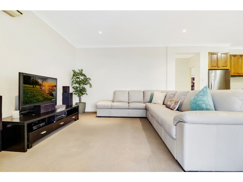 18 Ridgegarden Drive, Morayfield QLD 4506