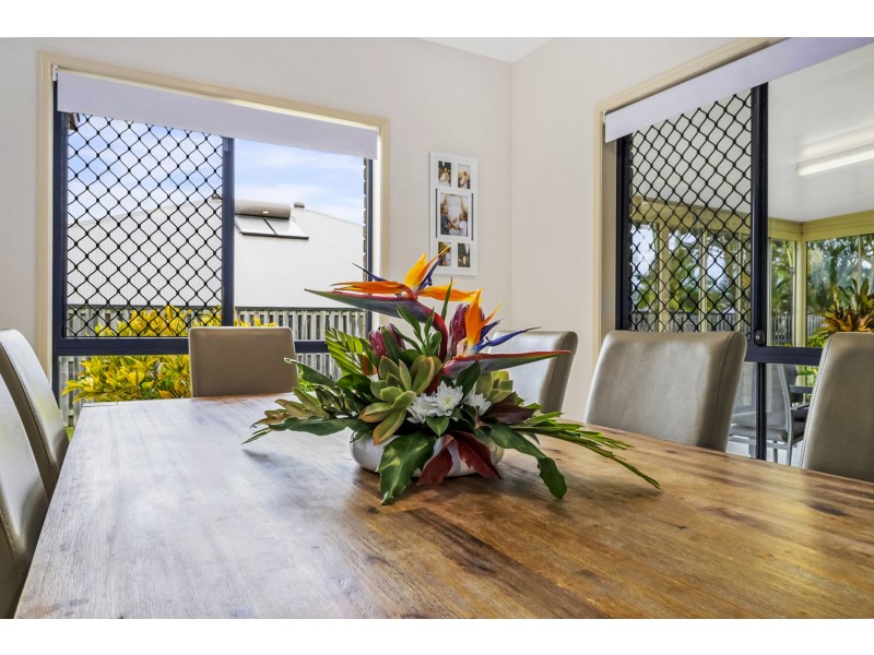 18 Ridgegarden Drive, Morayfield QLD 4506